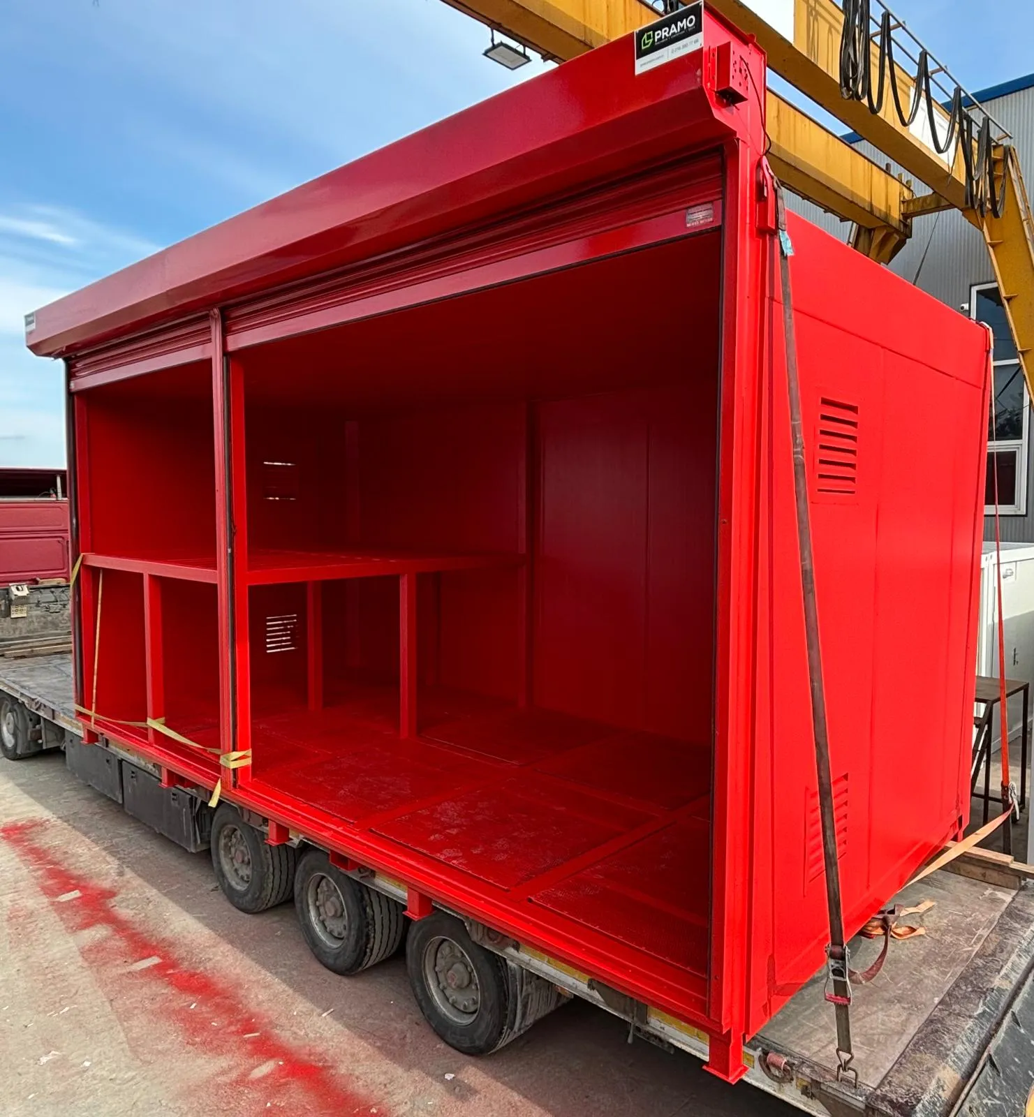 Sturdy waste and hygiene container providing eco-friendly solutions for safe waste storage, hygienic handling, and industrial management.