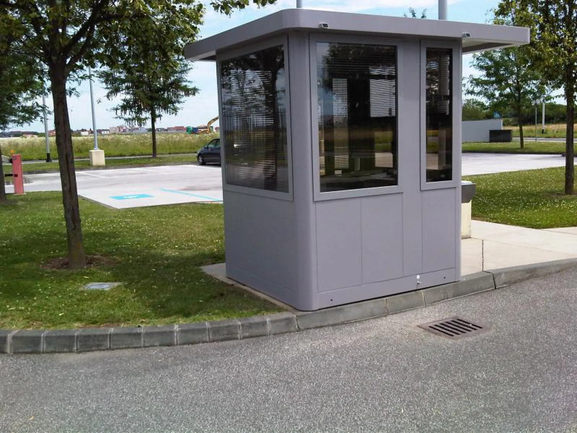 Booth for Chekpoint of us 2