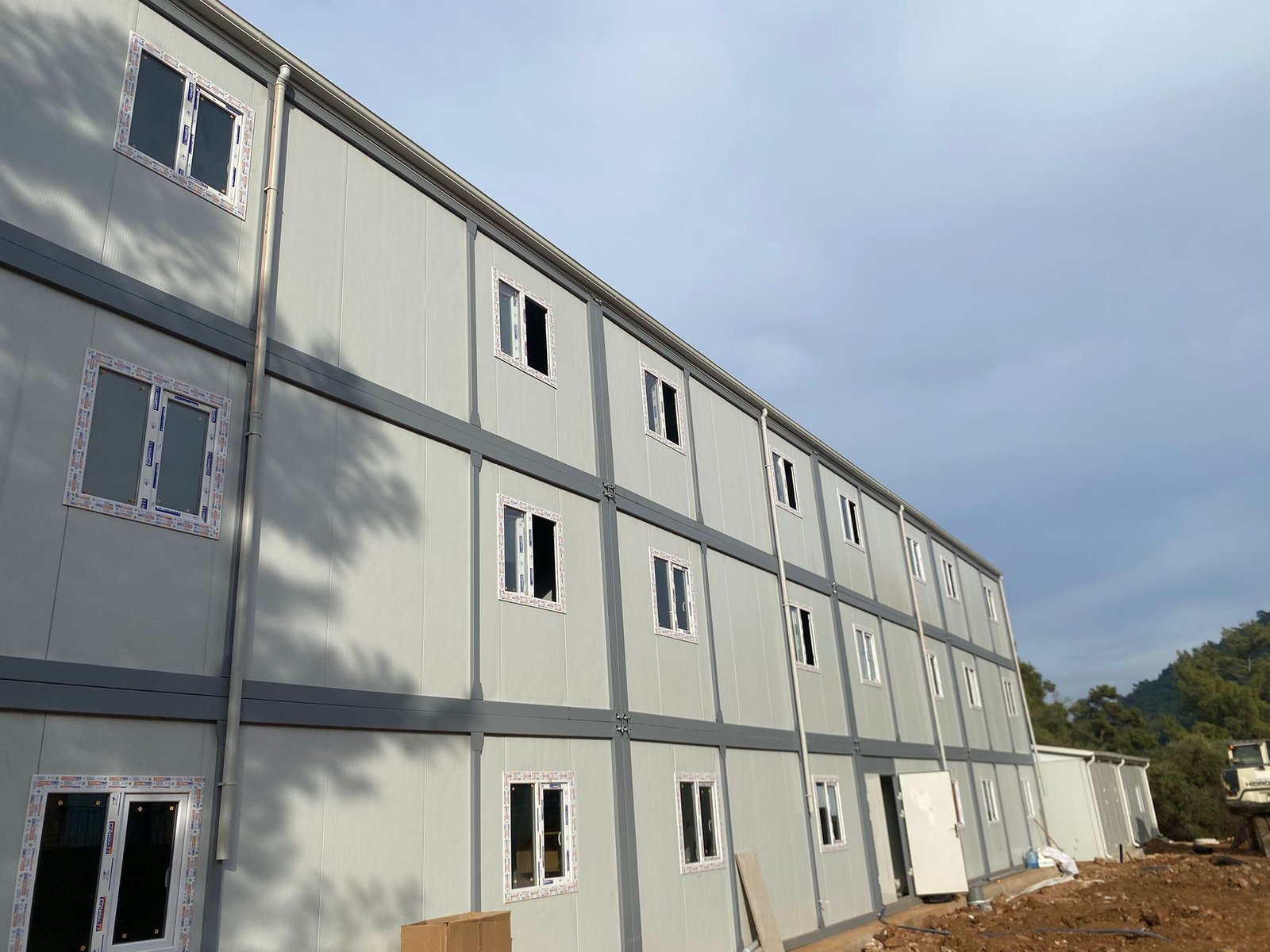 WhatsApp Image 2025-11-06 at 11.52.12 (4)